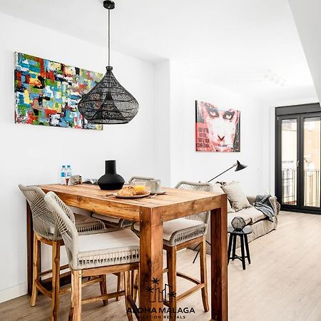 マラガLuxury Duplex With Pool And Padel Court In Townアパートメント エクステリア 写真