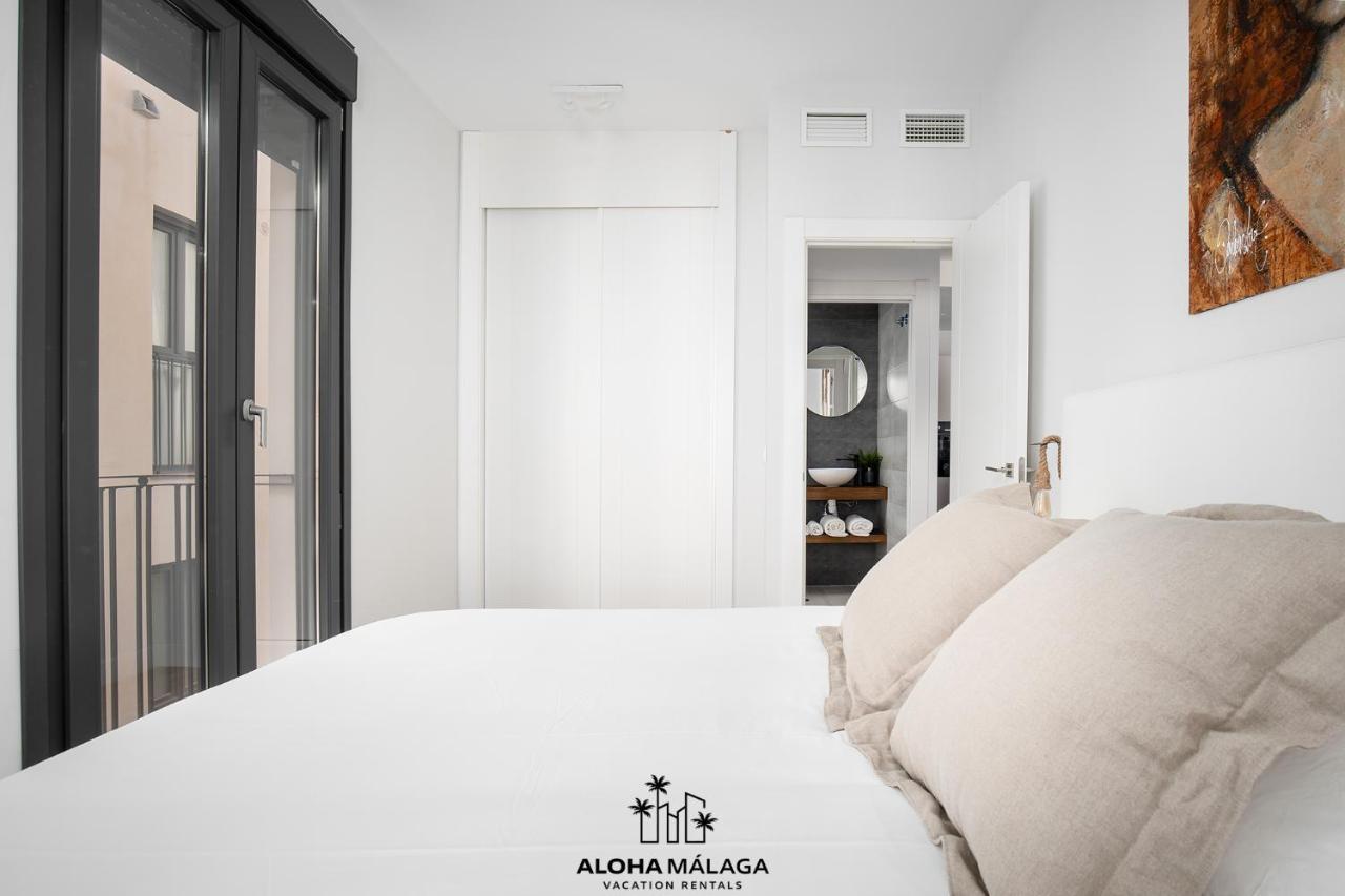 マラガLuxury Duplex With Pool And Padel Court In Townアパートメント エクステリア 写真