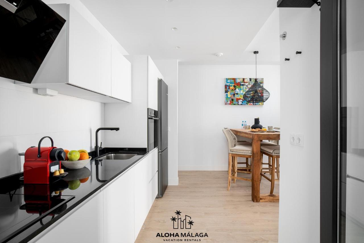 マラガLuxury Duplex With Pool And Padel Court In Townアパートメント エクステリア 写真