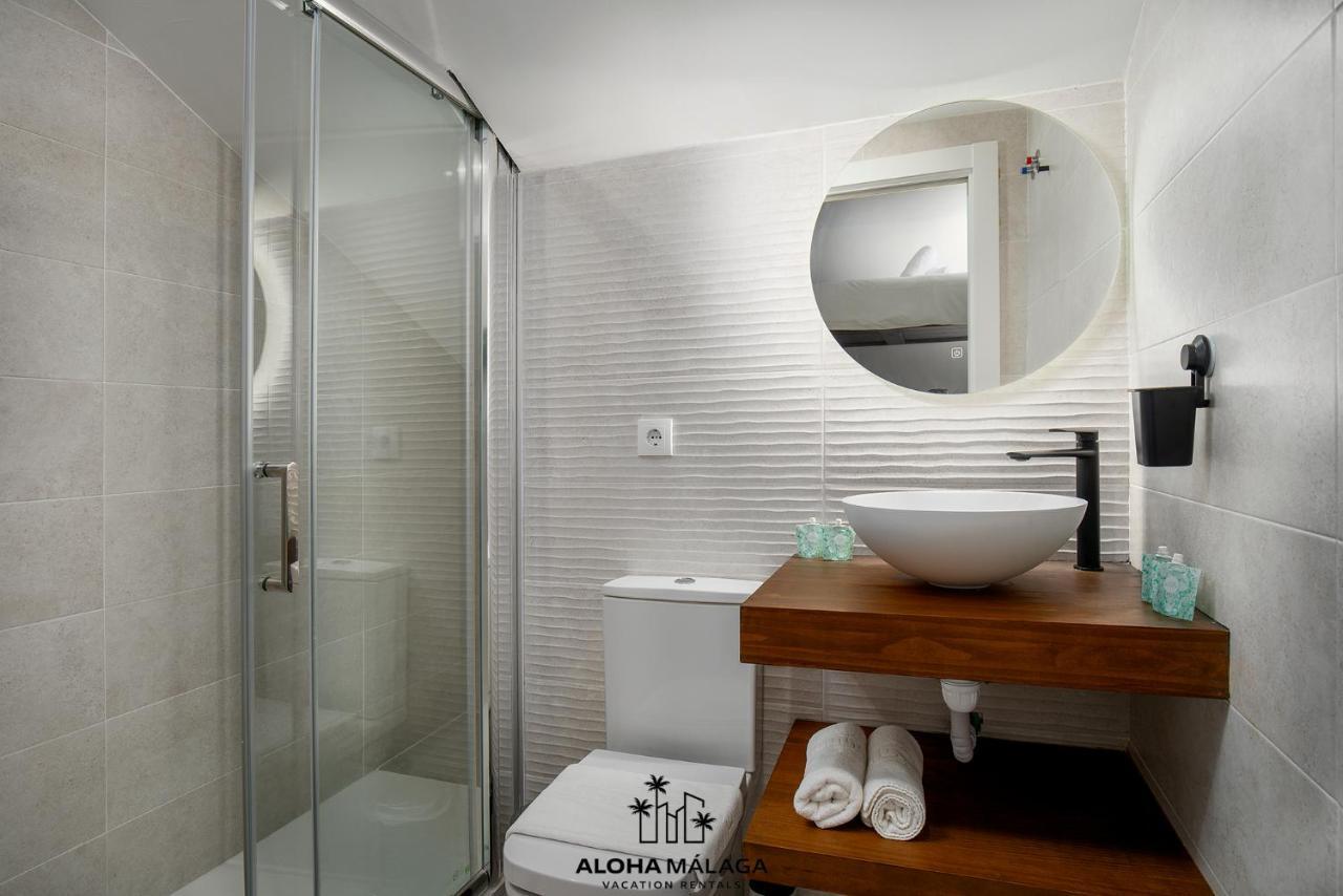 マラガLuxury Duplex With Pool And Padel Court In Townアパートメント エクステリア 写真